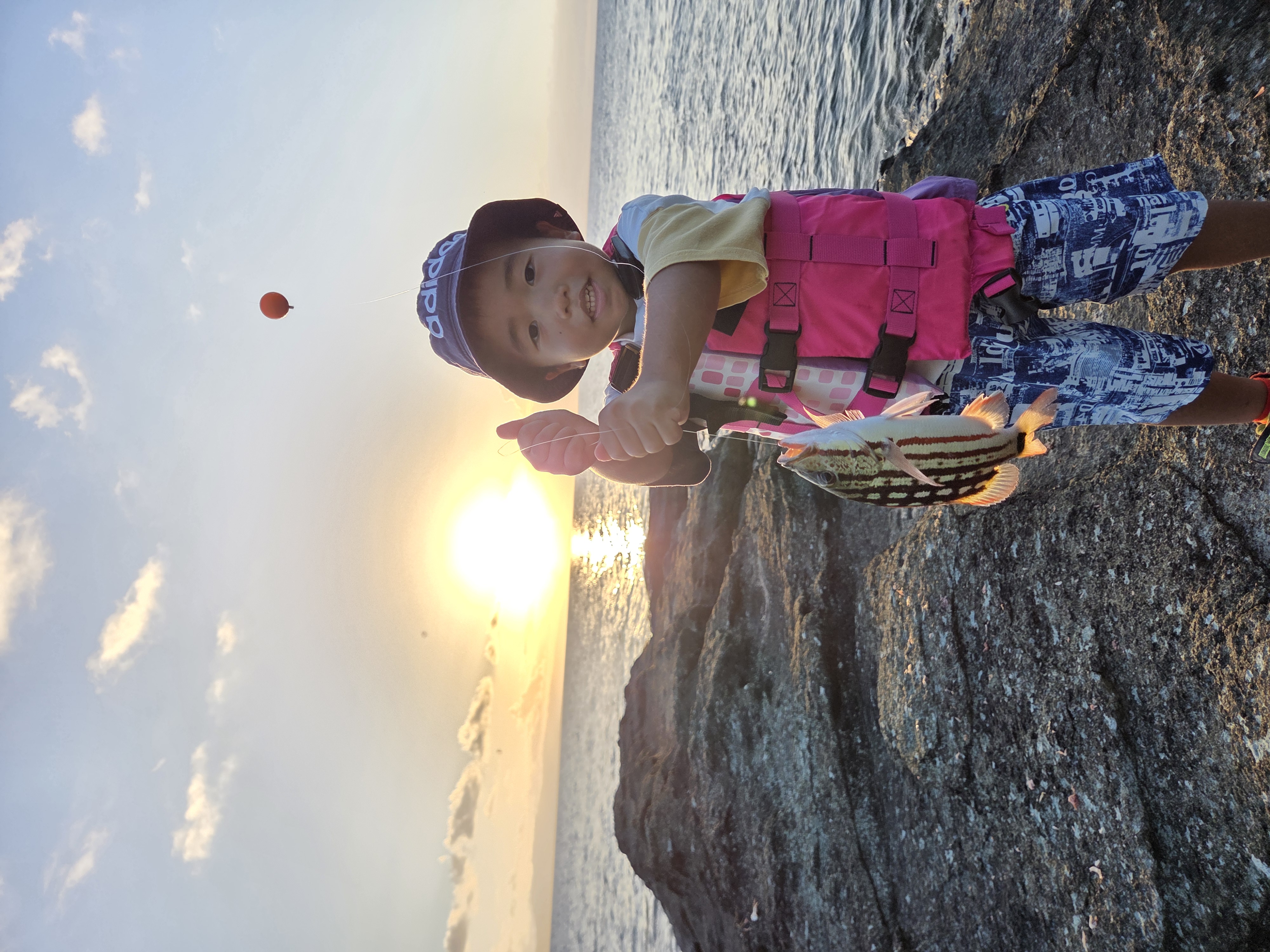 石垣島 夕焼け釣り体験｜浜ちゃんの島遊び